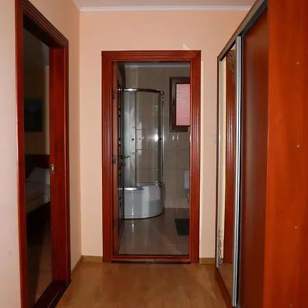 Sukhoviia Hotel *