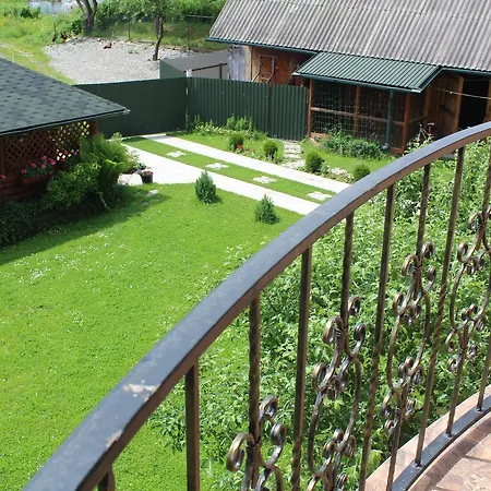 Hotel Sukhoviia Yasinya