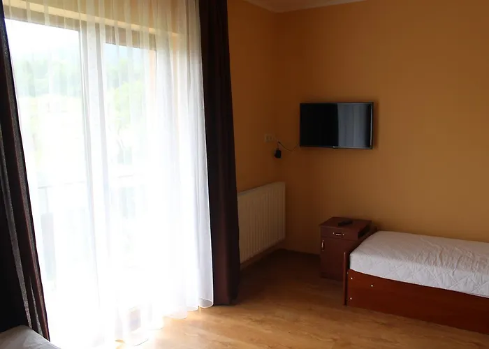Sukhoviia Hotel Yasinya