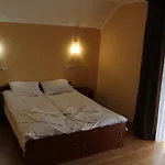 Hotel Sukhoviia *