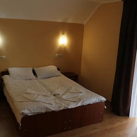 Hotel Sukhoviia *